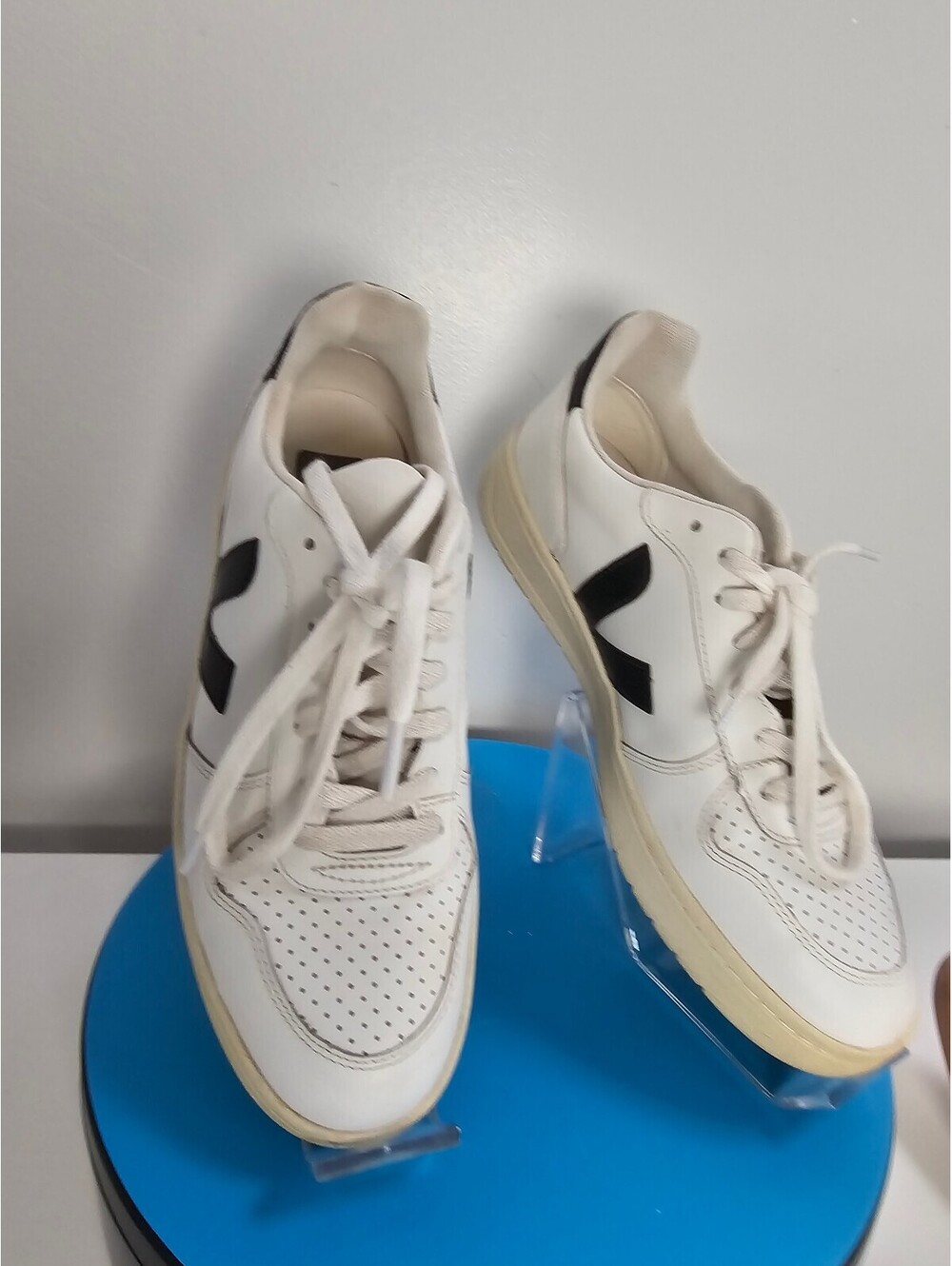 Veja V-10 White Leather Sneakers with Black Logo Size 9